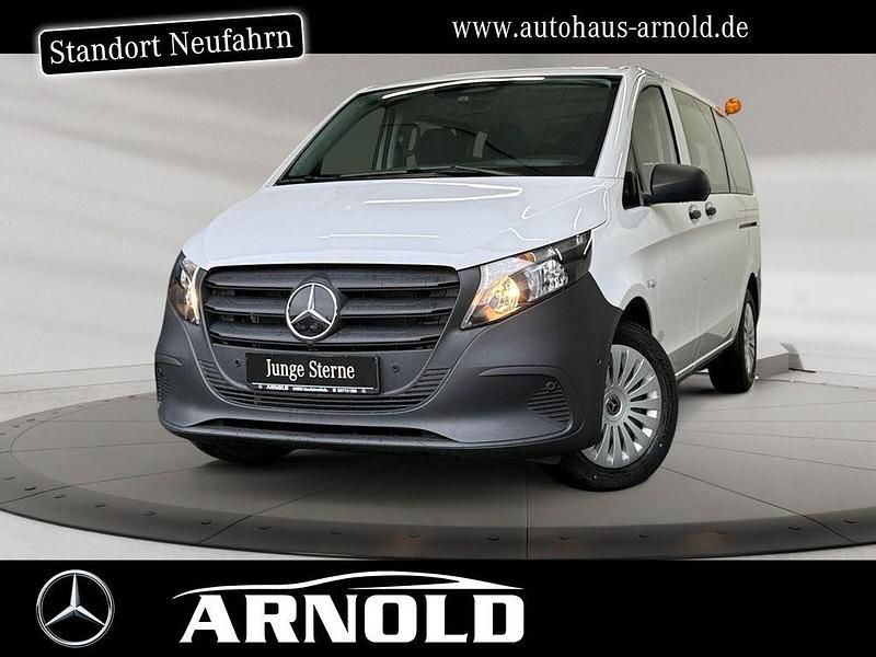 Arktikweiß Gebraucht 2025 Mercedes Vito Van / Kleinbus | 49.550 € - Bild 1/4