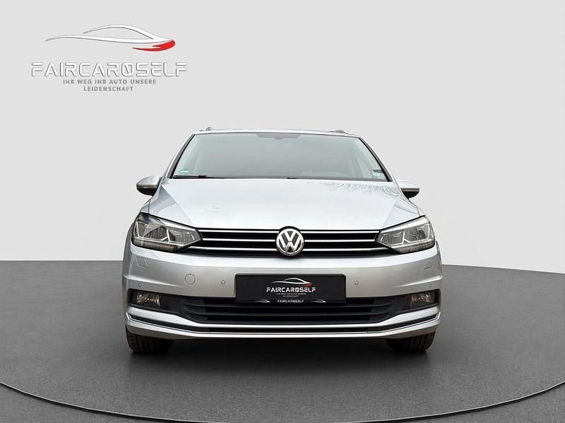 Gebraucht VW Touran Highline 150 PS (110 kW) 2017 Silber Van / Kleinbus