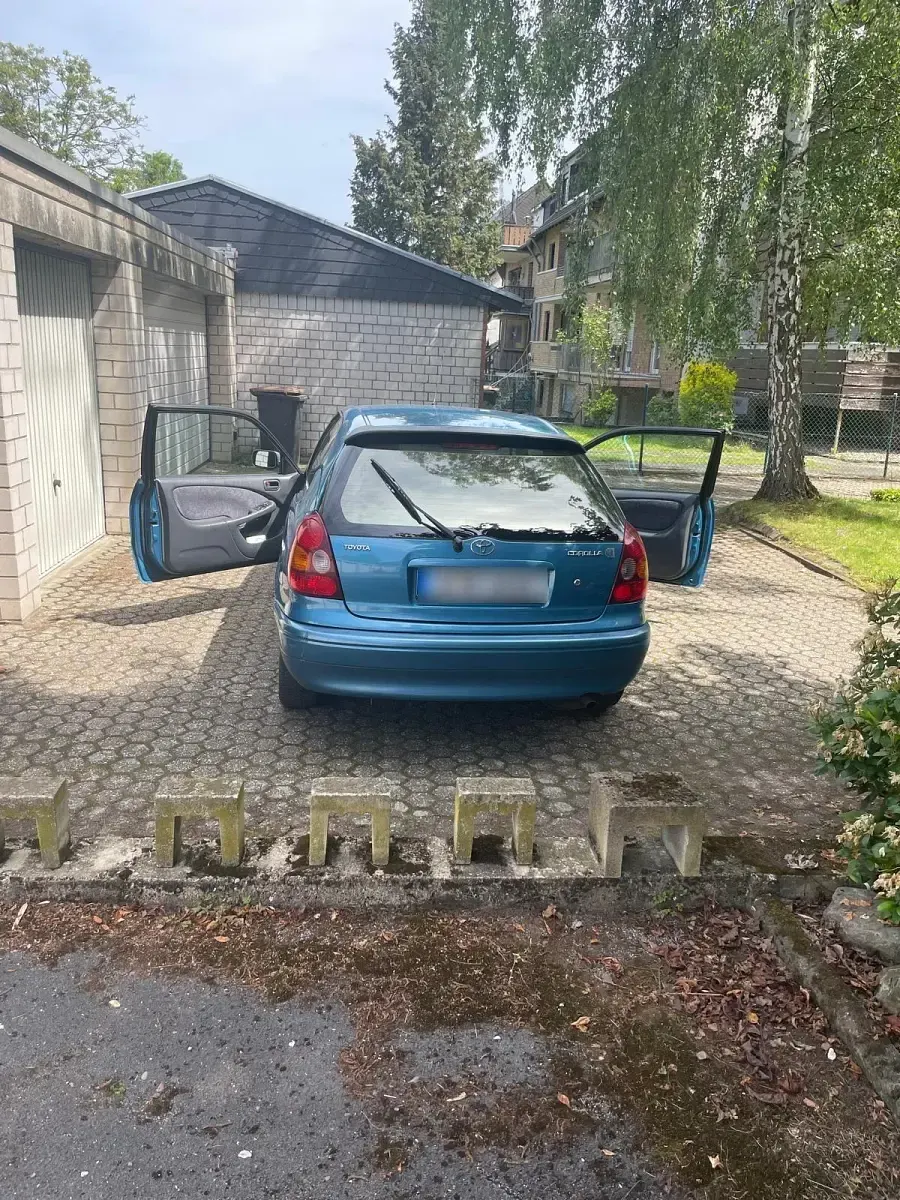 Gebraucht Toyota Corolla 87 PS (63 kW) 1999 Andere farben Coupé