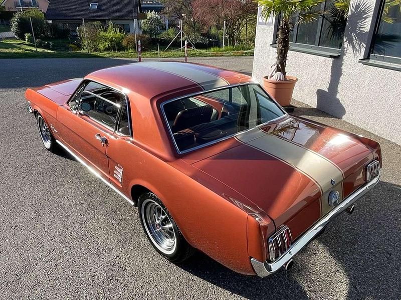 Second-hand Ford Mustang 200 CP (147 kW) 1966 Emberglo Coupe