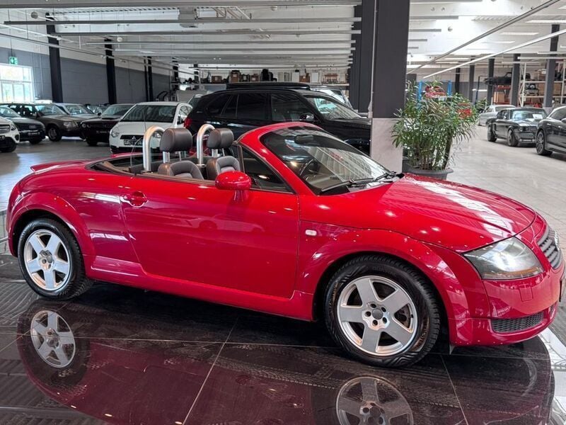 Gebraucht Audi TT Roadster Sport 150 PS (110 kW) 2002 Rot Cabrio