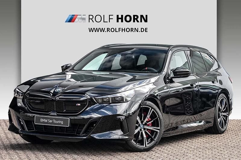 Saphirschwarz metallic Gebraucht 2024 BMW i5 Comfort Edition Limousine | 88.980 € - Bild 1/4