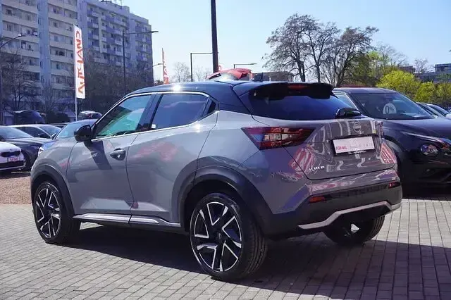 Neu Nissan Juke 114 PS (83 kW) 2026 Grau SUV