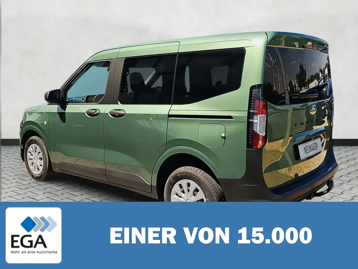 Neu Ford Tourneo Courier Trend 125 PS (91 kW) 2026 Grau Van / Kleinbus