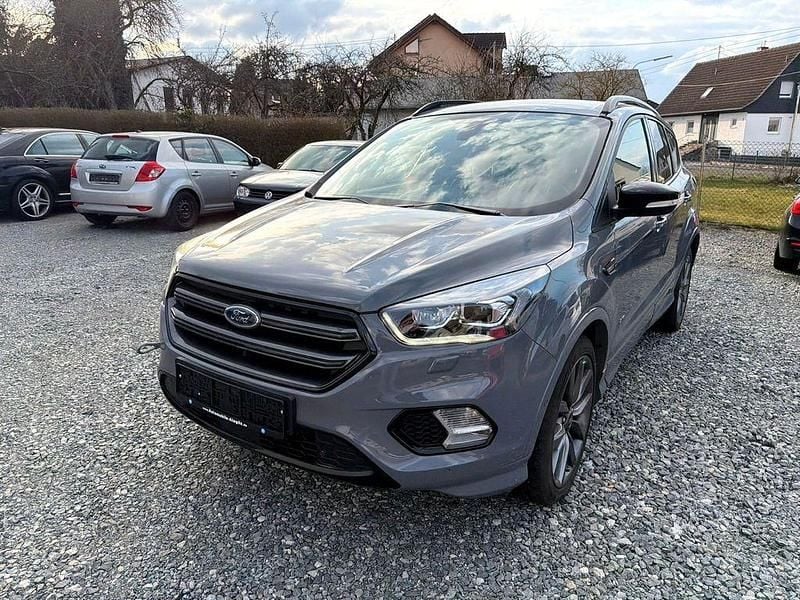 Gebraucht Ford Kuga ST-Line 179 PS (131 kW) 2019 Grau SUV