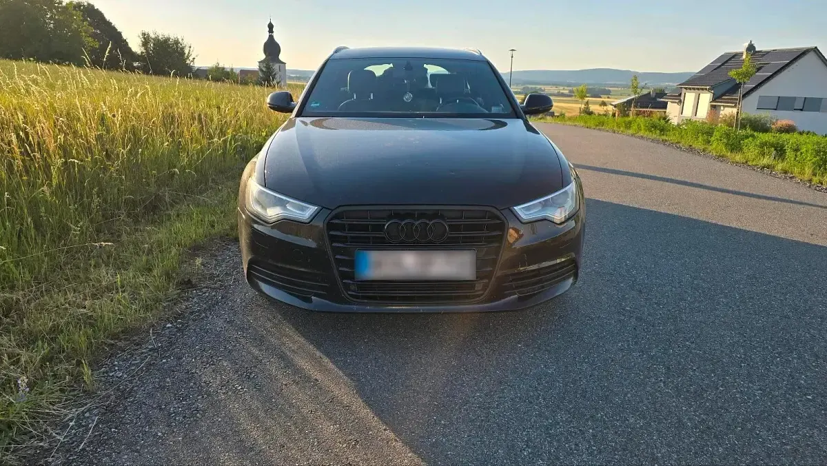 Gebraucht Audi A6 S-Line 177 PS (130 kW) 2012 Schwarz Kombi