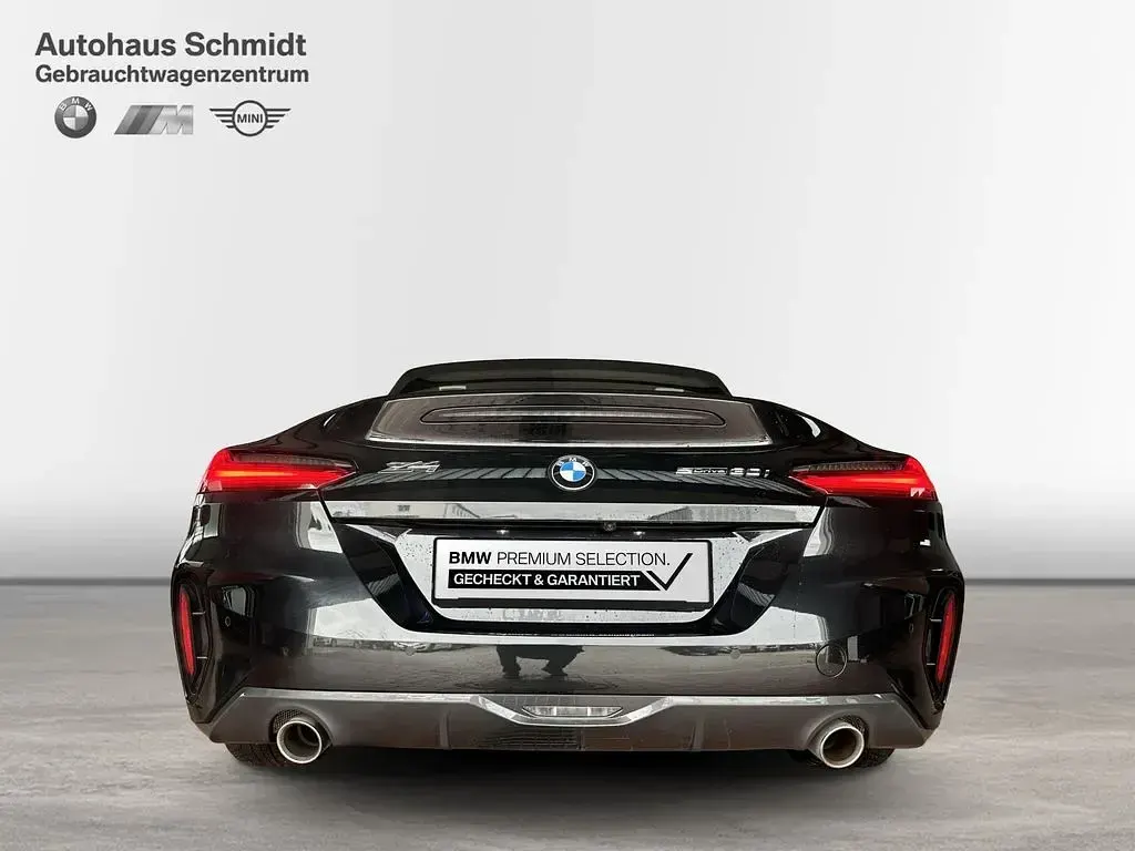 Gebraucht BMW Z4 Efficient Dynamics 258 PS (189 kW) 2023 Saphirschwarz Cabrio