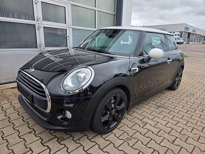 Schwarz Gebraucht 2016 Mini Cooper Kleinwagen | 12.600 € (Guter Preis) - Bild 1/4