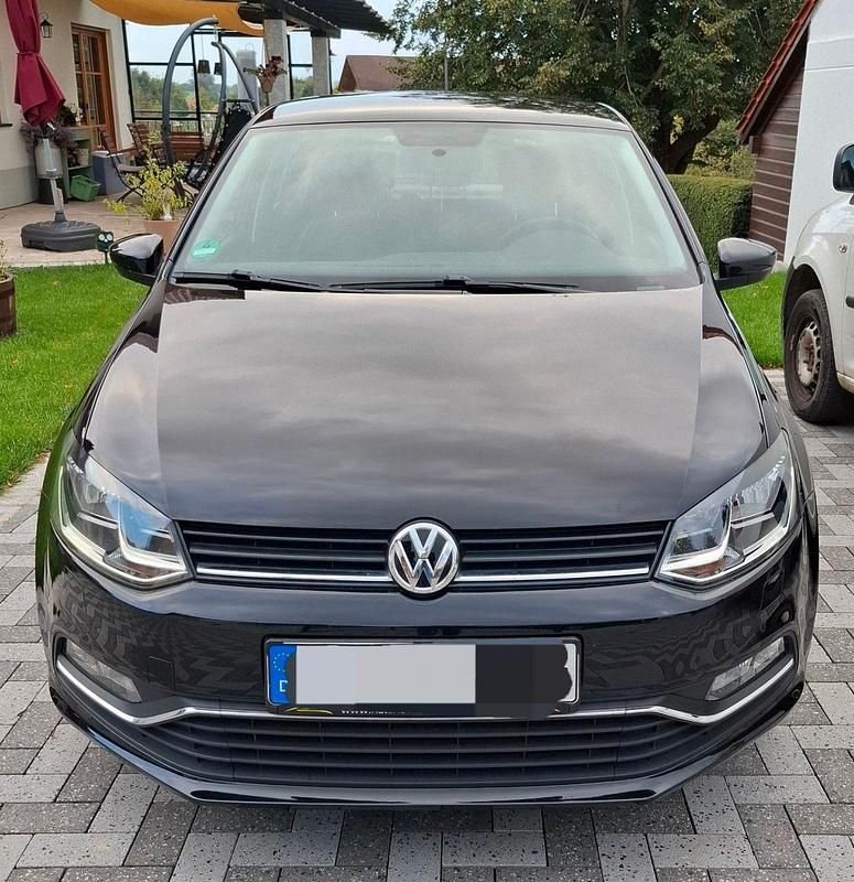 Schwarz Gebraucht 2014 VW Polo Kleinwagen | 6.799 € (Teuer) - Bild 1/4