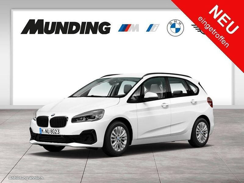 Weiß Gebraucht 2021 BMW 218 Active Tourer Advantage Van / Kleinbus | 18.180 € (Superpreis) - Bild 1/4