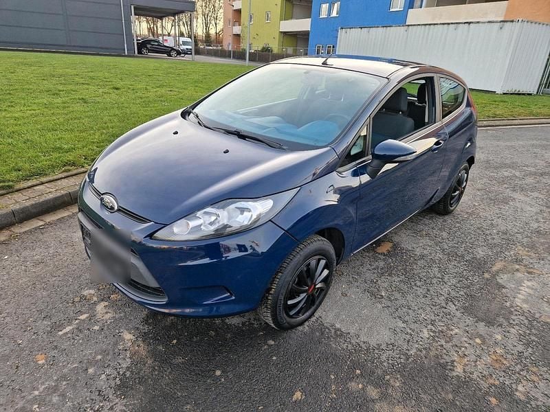 Blau Gebraucht 2010 Ford Fiesta Trend Kleinwagen | 3.399 € (Etwas zu teuer) - Bild 1/4