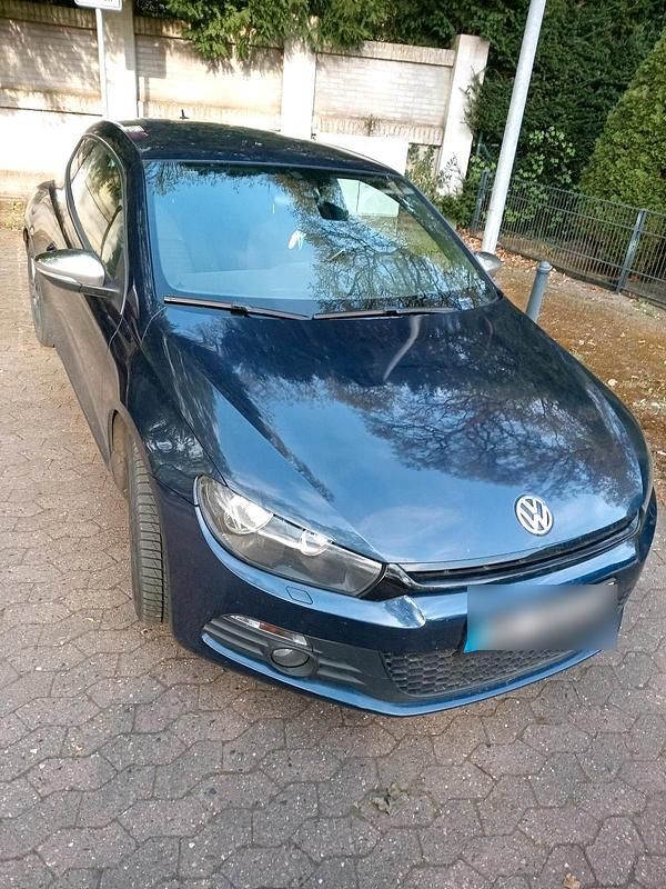Blau Gebraucht 2010 VW Scirocco Coupé | 9.990 € - Bild 1/4