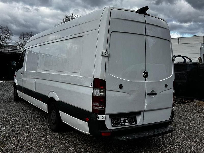 Gebraucht Mercedes Sprinter 163 PS (119 kW) 2018 Weiß Van