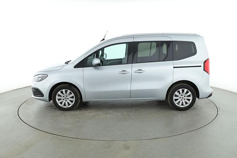 Gebraucht Mercedes T180 Progressive 116 PS (85 kW) 2022 Grau Van / Kleinbus