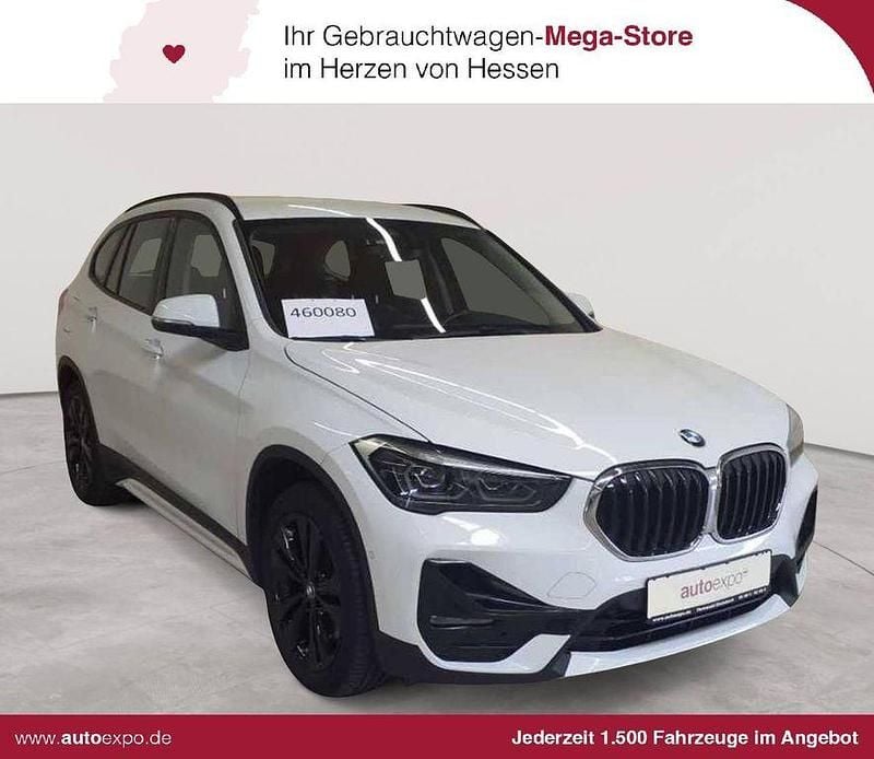Alpinweiß Gebraucht 2021 BMW X1 Sport Line SUV | 20.690 € (Fairer Preis) - Bild 1/4