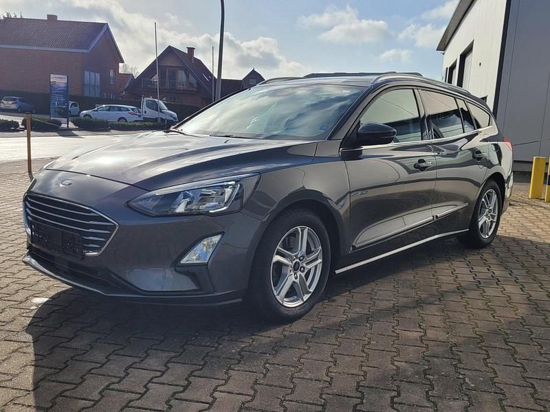 Gebraucht Ford Focus 120 PS (88 kW) 2020 Grau Kombi