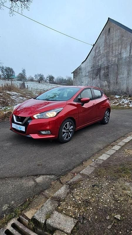 Gebraucht Nissan Micra Acenta 71 PS (52 kW) 2018 Rot Kleinwagen