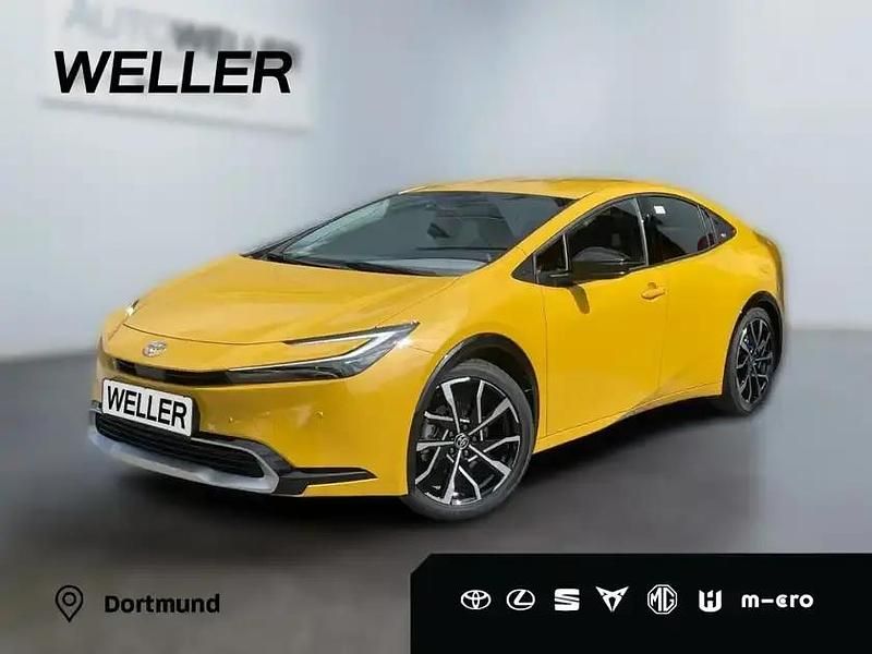 Mustard metallic (gelb) Gebraucht 2025 Toyota Prius Executive Kleinwagen | 39.980 € (Fairer Preis) - Bild 1/3