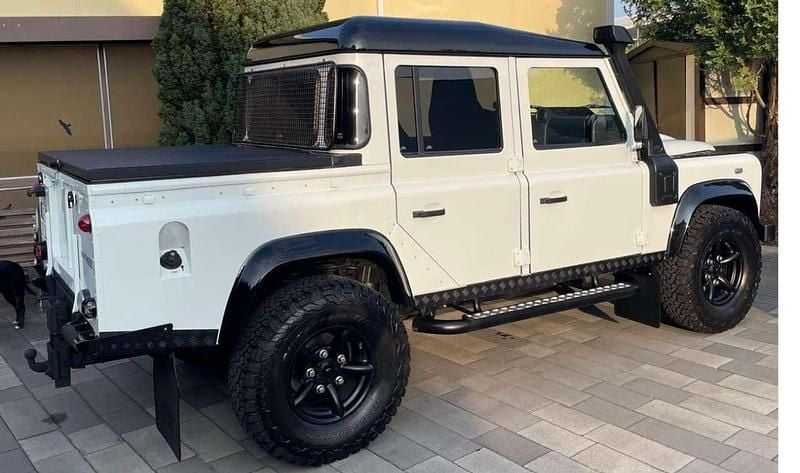 Weiß Gebraucht 2012 Land Rover Defender SUV | 52.000 € - Bild 1/4