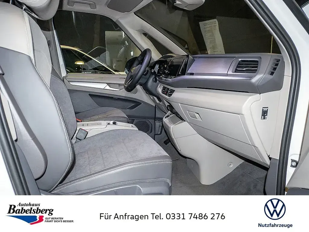 Gebraucht VW Multivan Life 150 PS (110 kW) 2026 Weiß Van / Kleinbus