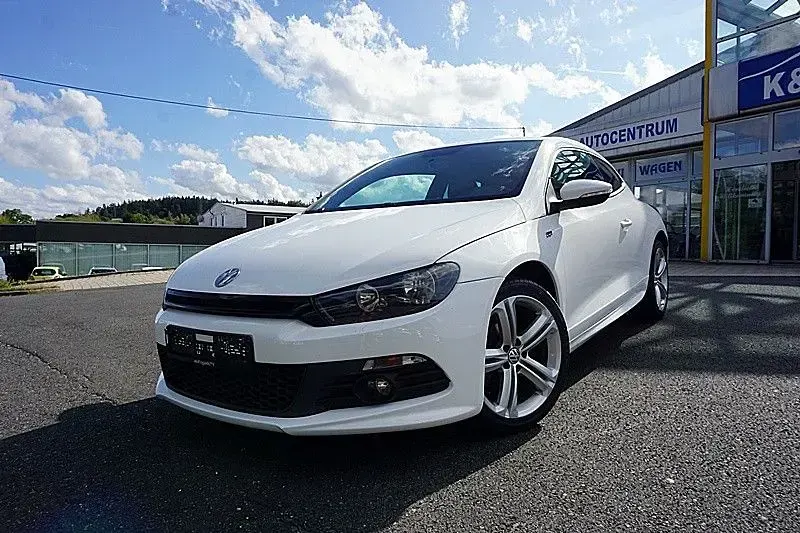 Gebraucht VW Scirocco R-line 140 PS (102 kW) 2011 Weiß Coupé