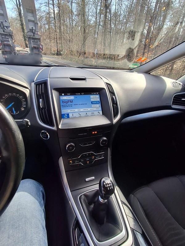 Gebraucht Ford S-MAX S 150 PS (110 kW) 2017 Grau Van / Kleinbus