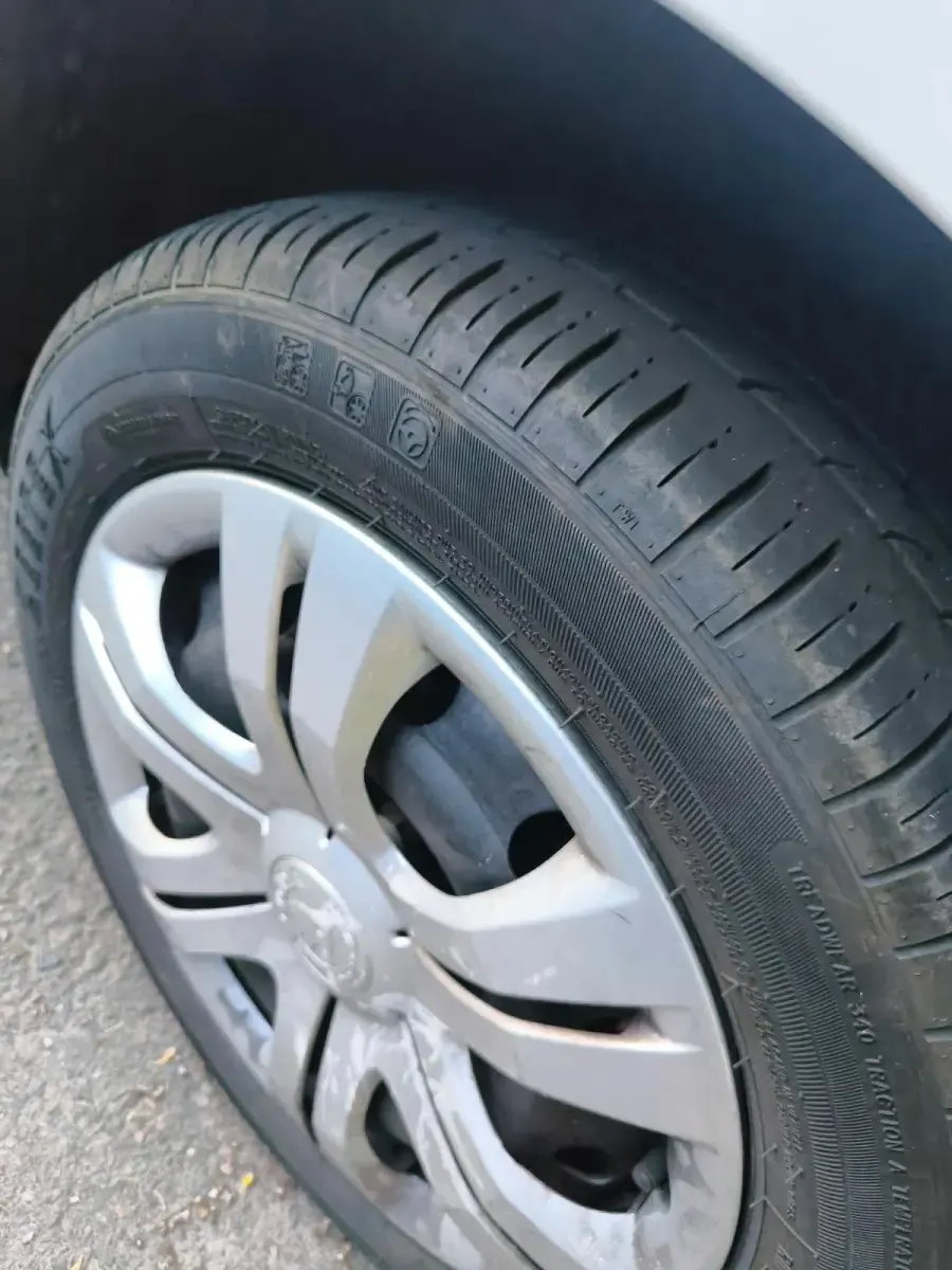 Gebraucht Skoda Fabia 60 PS (44 kW) 2012 Kleinwagen