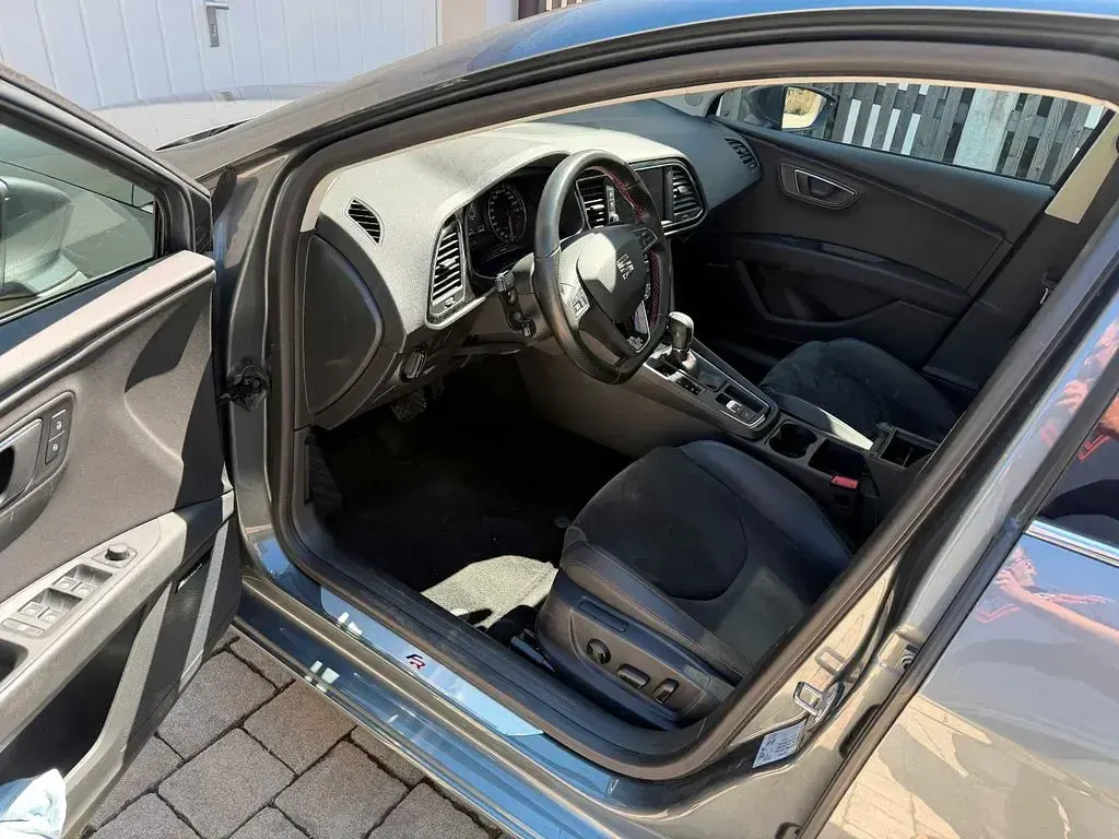 Gebraucht Seat Leon ST FR 150 PS (110 kW) 2018 Grau Kombi