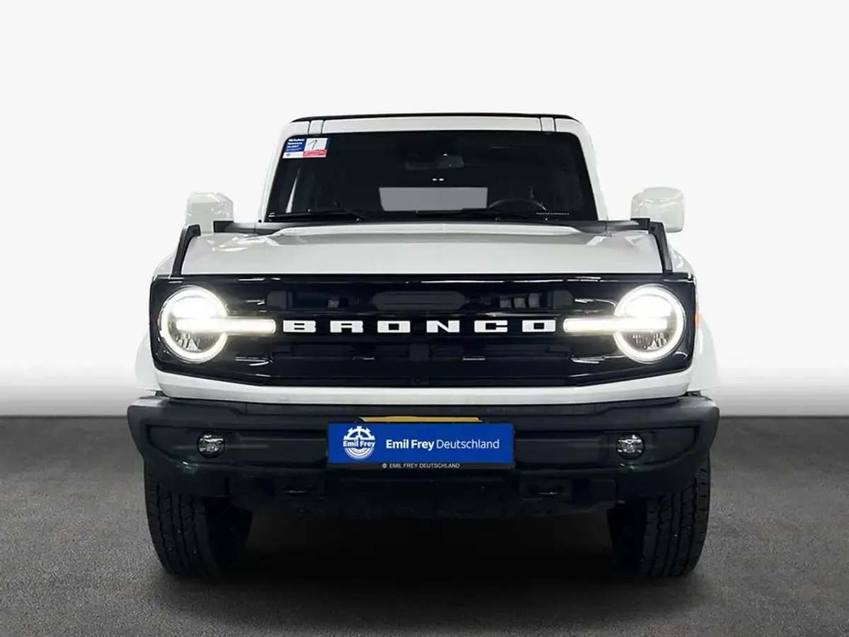 Gebraucht Ford Bronco Outer Banks 275 PS (202 kW) 2023 Oxford white SUV