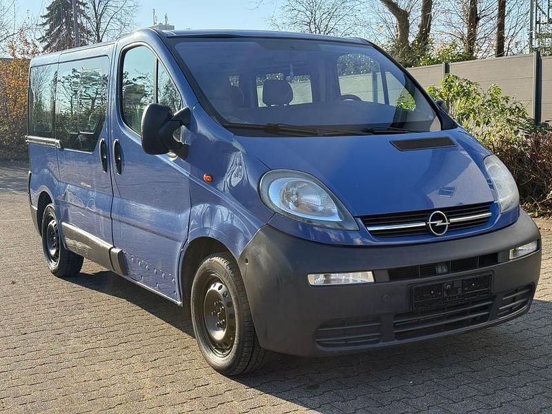 Gebraucht Opel Vivaro 101 PS (74 kW) 2005 Blau Van / Kleinbus