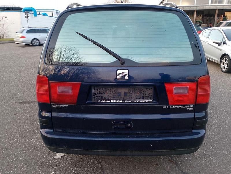 Gebraucht VW Sharan 116 PS (85 kW) 2001 Blau Van / Kleinbus