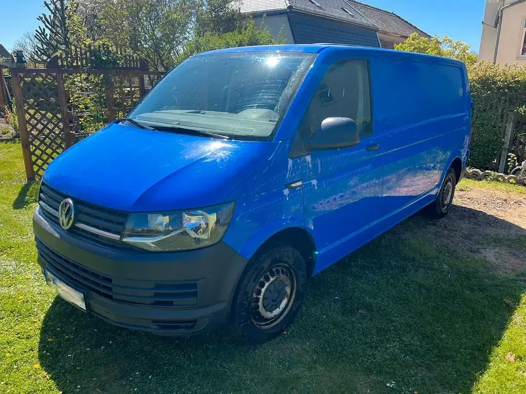 Usata VW Transporter 150 CV (110 kW) 2019 Blu Furgone