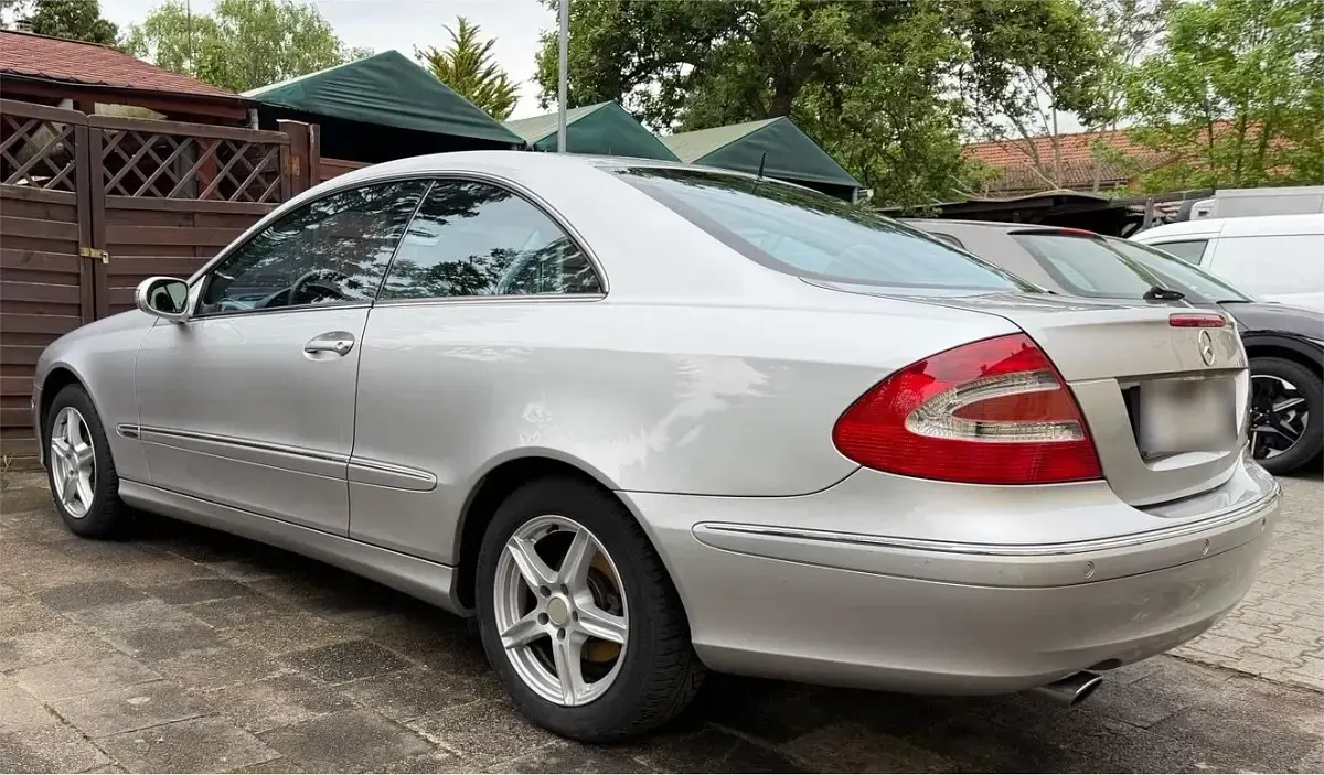 Gebraucht Mercedes CLK200 Avantgarde 163 PS (119 kW) 2005 Silber Coupé