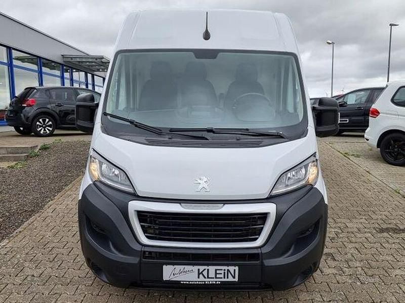Gebraucht Peugeot Boxer 140 PS (102 kW) 2024 Eisweiß Van