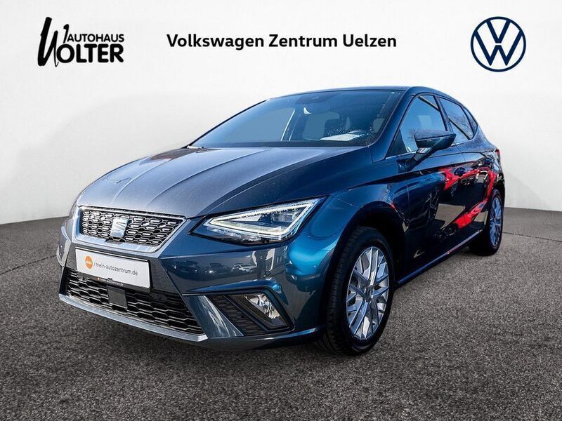 Grau Gebraucht 2021 Seat Ibiza XCELLENCE Limousine | 16.450 € (Fairer Preis) - Bild 1/4