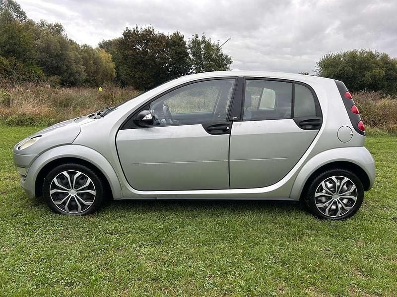 Gebraucht Smart ForFour Basis 109 PS (80 kW) 2004 Tridionsicherheitszelle in Kleinwagen