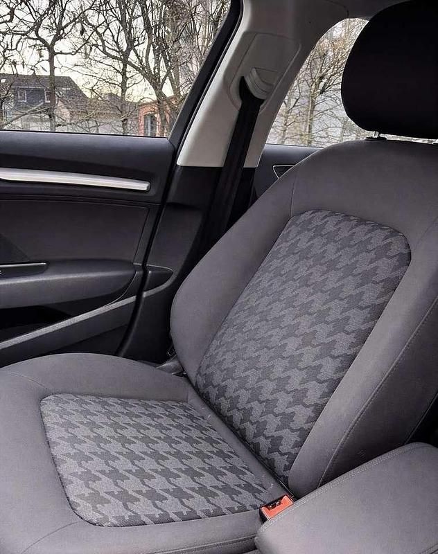 Gebraucht Audi A3 Attraction 125 PS (91 kW) 2016 Schwarz Kleinwagen