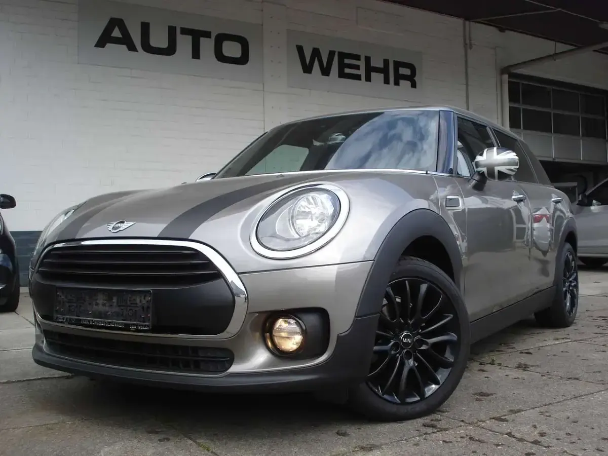 Gebraucht Mini One D Clubman 116 PS (85 kW) 2017 Melting silver metallic Kombi