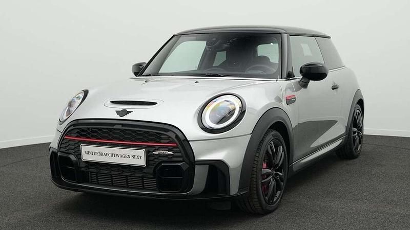 Grau Gebraucht 2024 Mini John Cooper Works Kleinwagen | 33.871 € (Guter Preis) - Bild 1/4