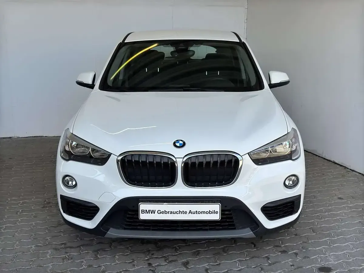 Gebraucht BMW X1 Advantage 140 PS (102 kW) 2019 Weiß SUV