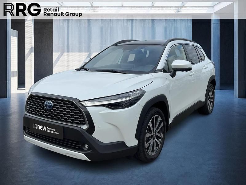 Platinum white pearl mc. Gebraucht 2024 Toyota Corolla Cross Lounge SUV | 36.490 € (Fairer Preis) - Bild 1/3