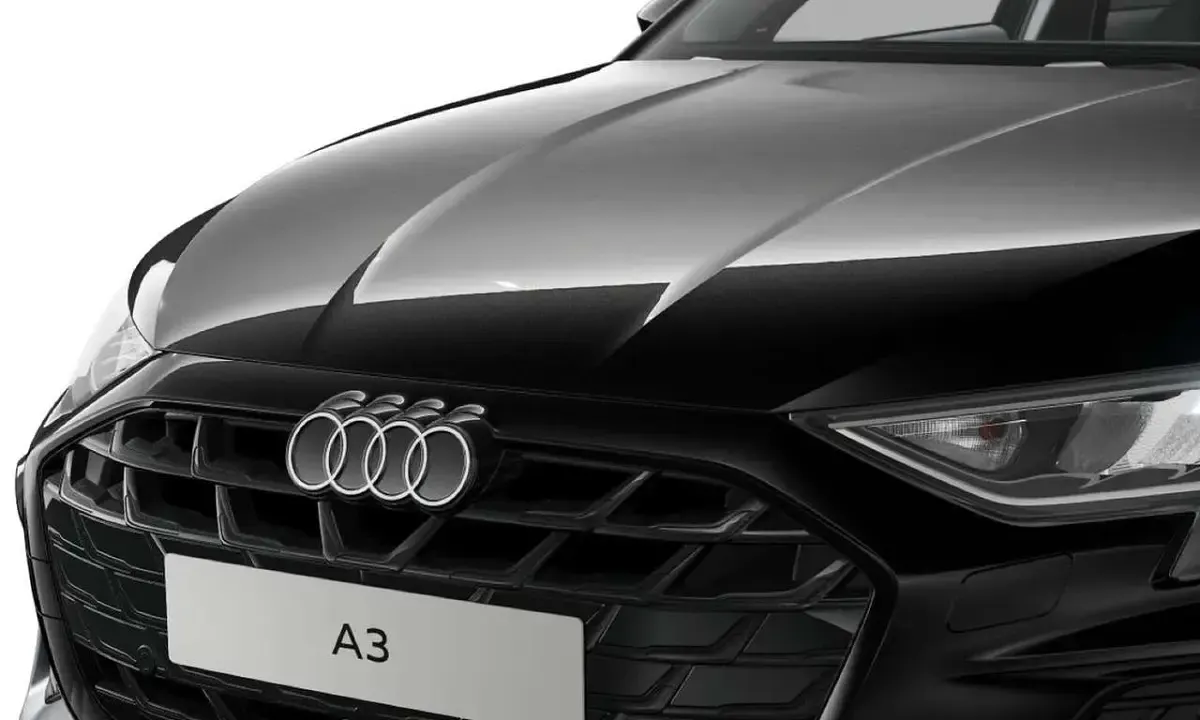 Gebraucht Audi A3 S-line plus 150 PS (110 kW) 2025 Mythosschwarz metallic Limousine