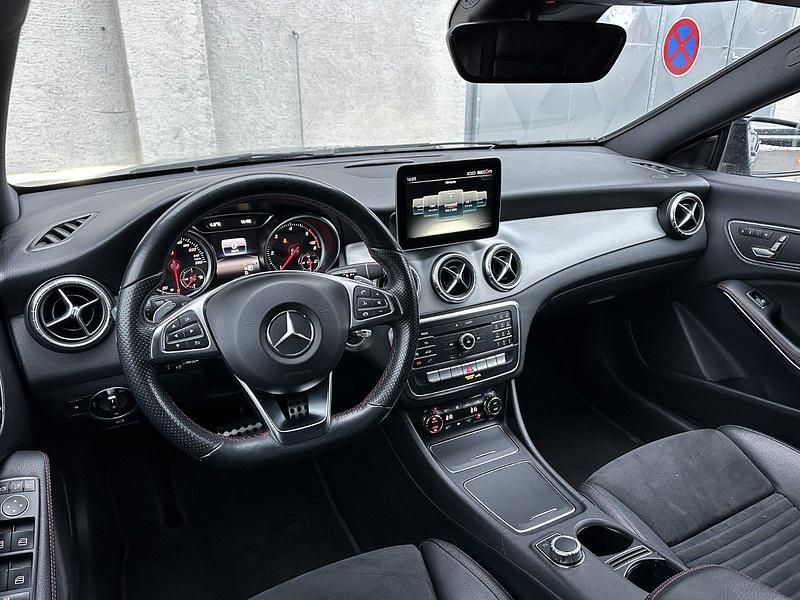 Gebraucht Mercedes CLA200 Shooting Brake AMG 136 PS (100 kW) 2017 Grau Kombi