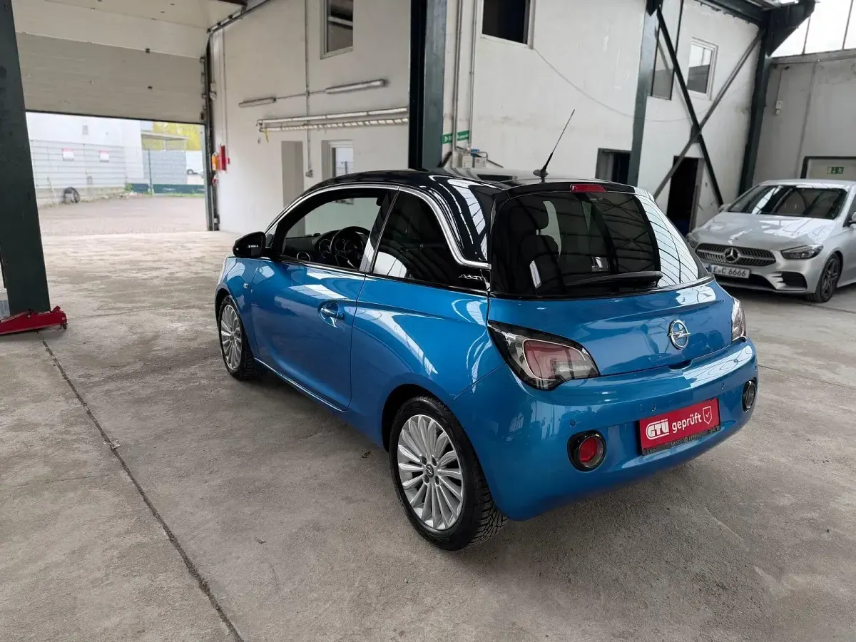 Gebraucht Opel Adam Glam 87 PS (63 kW) 2015 Blau Kleinwagen