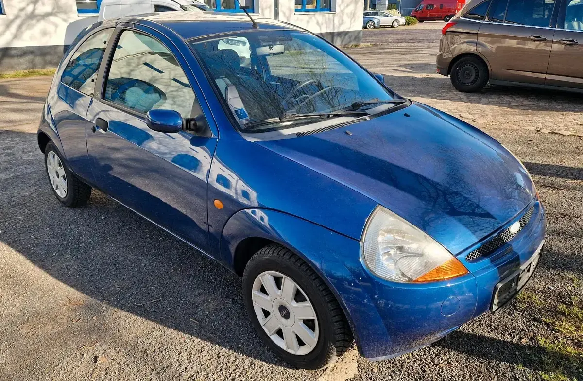 Second-hand Ford Ka 68 CP (50 kW) 2007 Albastru Hatchback
