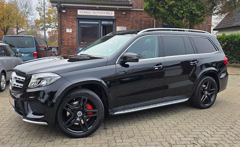 Gebraucht Mercedes GLS350 AMG line 258 PS (189 kW) 2018 Schwarz SUV