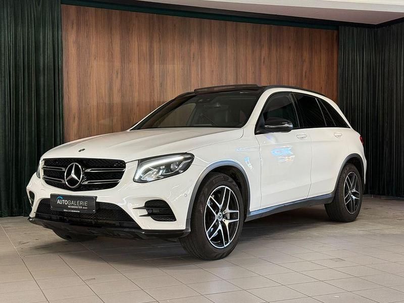 Weiß Gebraucht 2019 Mercedes GLC250 AMG SUV | 20.490 € (Superpreis) - Bild 1/4