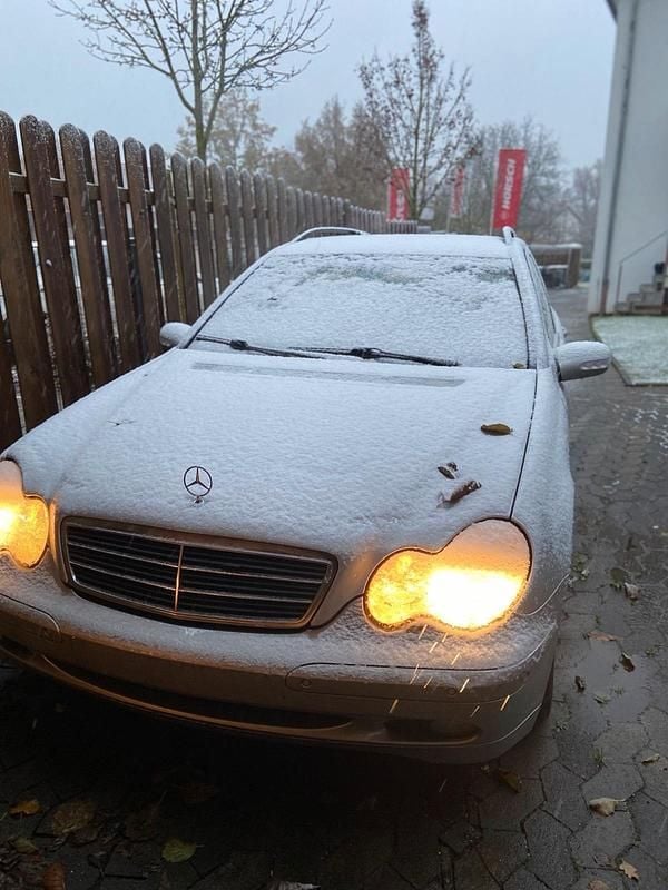 Gebraucht Mercedes C270 170 PS (125 kW) 2002 Grau Kombi