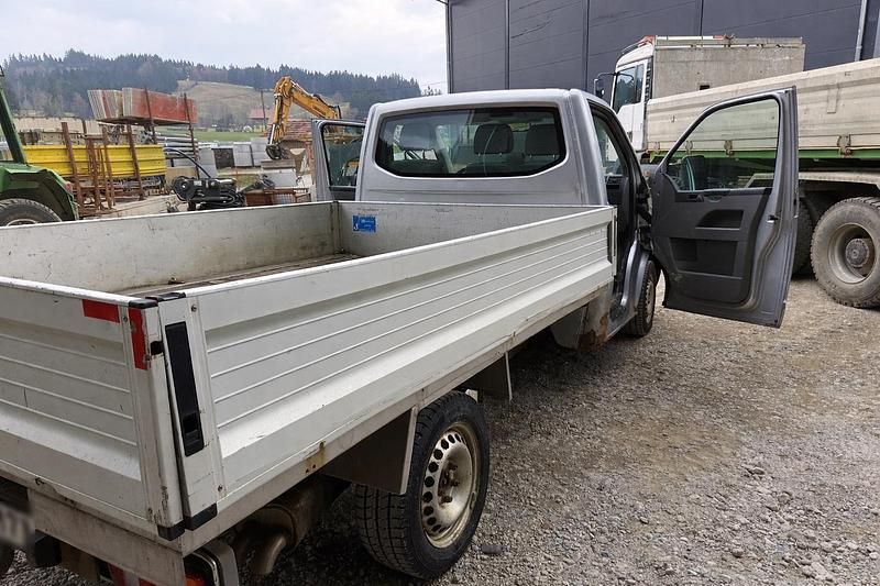 Gebraucht VW Transporter 174 PS (127 kW) 2007 Silber Van