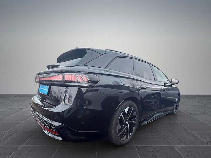 Gebraucht VW ID.7 GTX 250 kW (340 PS) 2024 Grenadillschwarz metallic Kombi